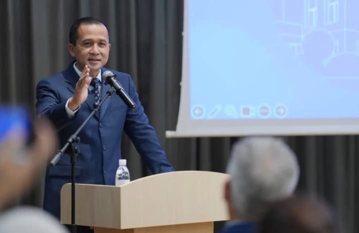 Menteri Transmigrasi Gandeng Peking University Kembangkan Pusat Ekonomi Baru di Luar Jawa