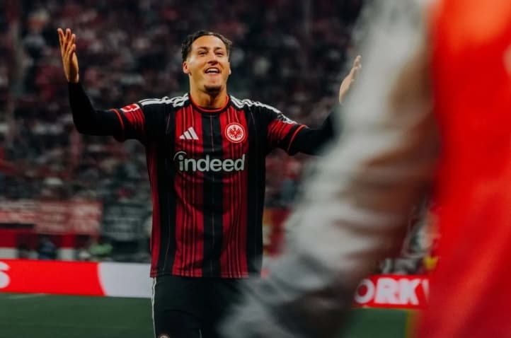 Younes Ebnoutalib Cetak Gol Penentu, Eintracht Frankfurt Kalahkan Koln 1-0 dan Naik ke Peringkat Delapan Liga Jerman
