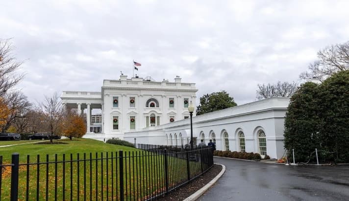 Katie Zacharia Mundur dari Jabatan Sekretaris Pers Gedung Putih Setelah Lima Hari, Trump Ungkap Alasannya