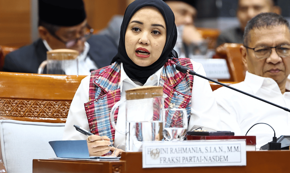 Empat Orang Tewas Saat Padamkan Karhutla di Bromo, Anggota DPR Desak Evaluasi Keselamatan Petugas dan Relawan