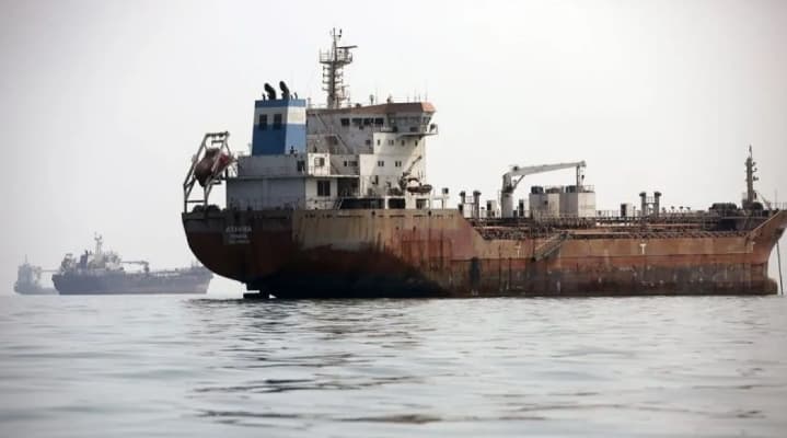 IRGC Iran Sebut Kapal Tanker Minyak Terbakar Setelah Menghantam Ranjau di Selat Hormuz, Insiden Ketiga dalam Tiga Hari