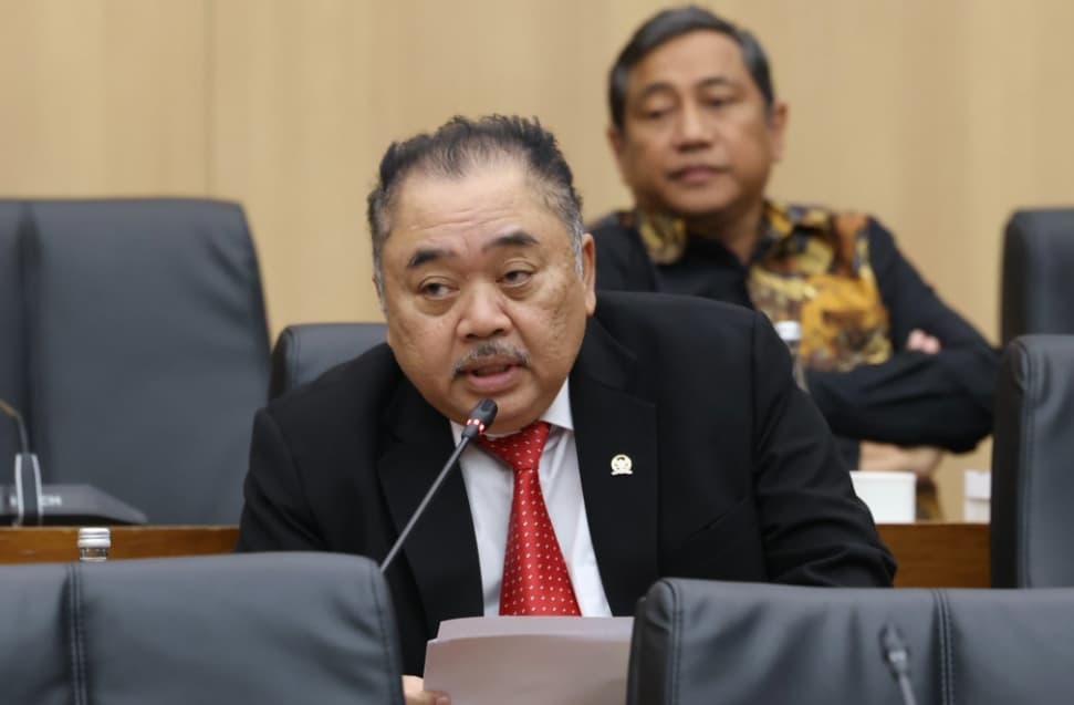 Karhutla Capai 1,92 Juta Hektare, Ateng Sutisna Desak Pemerintah Evaluasi Total Sistem Pengendalian Kebakaran