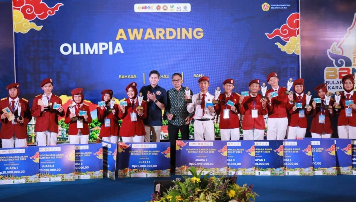 Wamensos Agus Jabo Apresiasi Lima Inovasi Sosial Karang Taruna dan Prestasi 6.450 Siswa Sekolah Rakyat di Yogyakarta