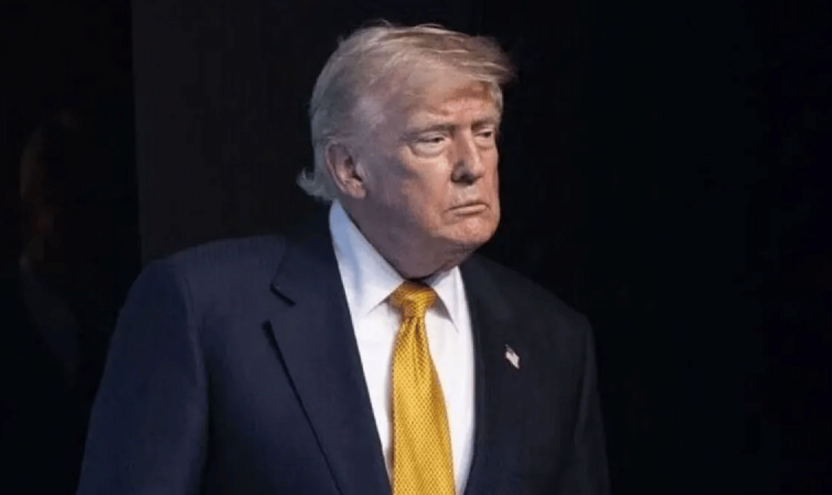 Jet Tempur AS Cegat Pesawat yang Masuki Zona Larangan Terbang Dekat Kediaman Donald Trump di Florida