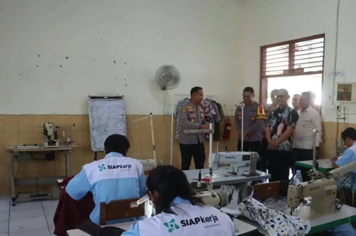 Polres Pemalang Gandeng BLK Buka Pelatihan Kerja Gratis, Warga Menganggur Bisa Belajar Las hingga Bahasa Jepang
