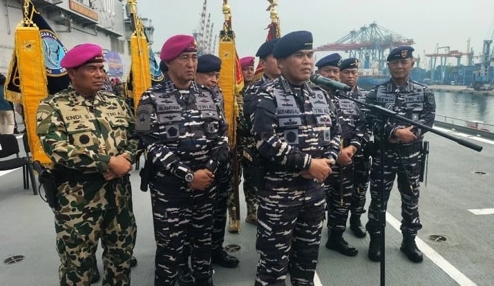 Prabowo Beri Penghargaan Samkaryanugraha kepada Empat Satuan TNI AL atas Keberhasilan Gagalkan Narkoba dan Tangani KKB Papua