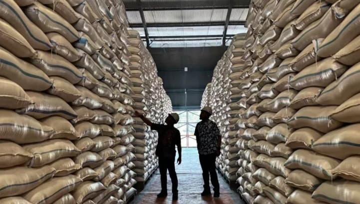 Bulog Semarang Terapkan Sistem FIFO untuk Jaga Kualitas Beras, Stok CBP Capai 81.600 Ton hingga Oktober 2026