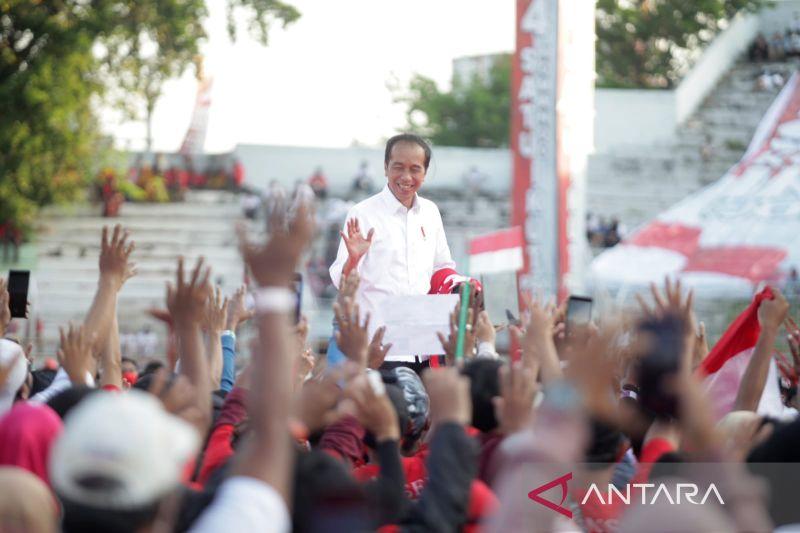 Soal 3 Periode, Jokowi Sebut Dirinya Taat Konstitusi dan Kehendak Rakyat