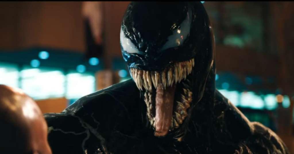 Belum Genap Seminggu, 'Venom' Berhasil Puncaki Box Office