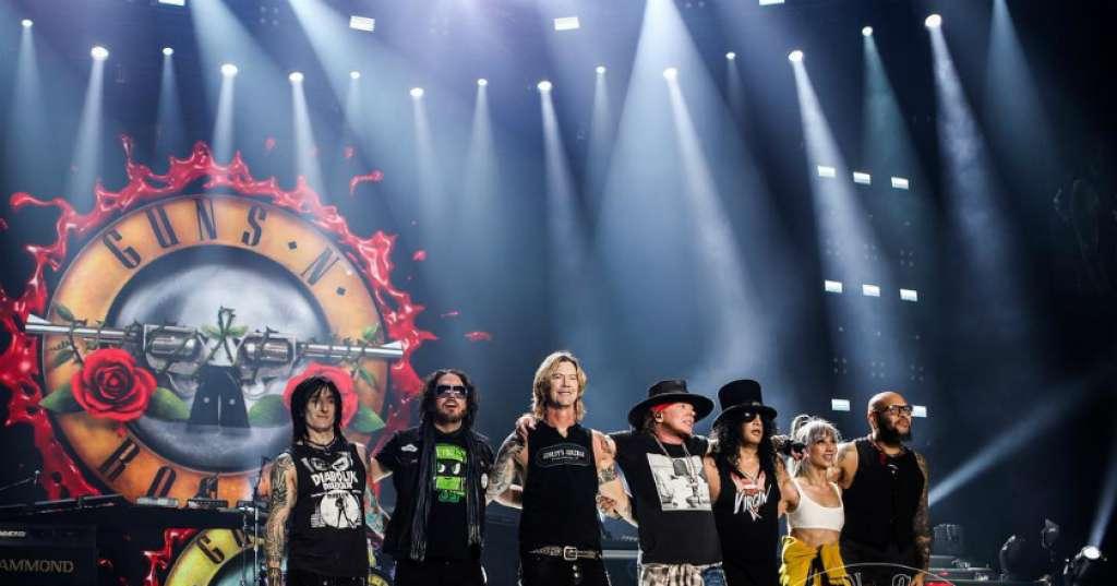 Konser Guns N' Roses Penuh Nostalgia