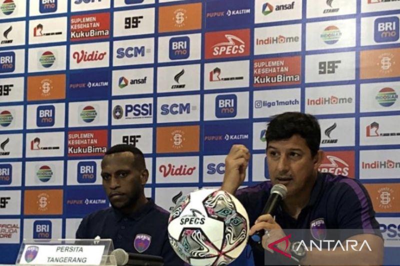Pelatih Persita Tangerang Minta Pemain Fokus Ketika Lawan Persib Bandung