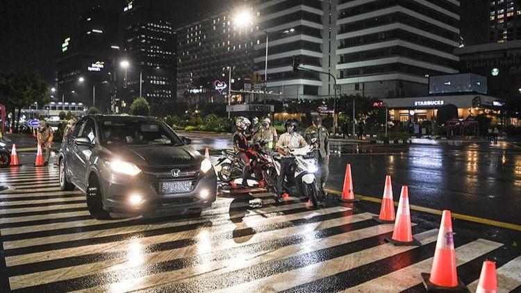 Polda Metro Jaya Terapkan Car Free Night Malam Tahun Baru di Kawasan Sudirman-Thamrin