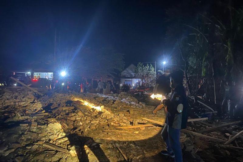 Polres Blitar Kota Identifikasi Temuan Potongan Tubuh Tersebar di Lokasi Ledakan
