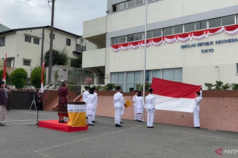 KBRI Tokyo Turut Laksanakan Upacara HUT ke-77 RI di Sekolah Indonesia