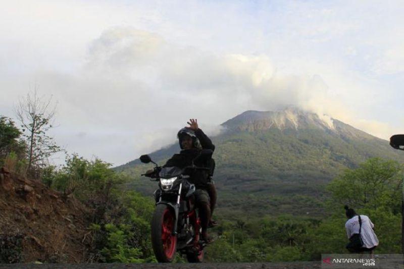 Gunung Ile Lewotolok Erupsi, Status Siaga jadi Waspada