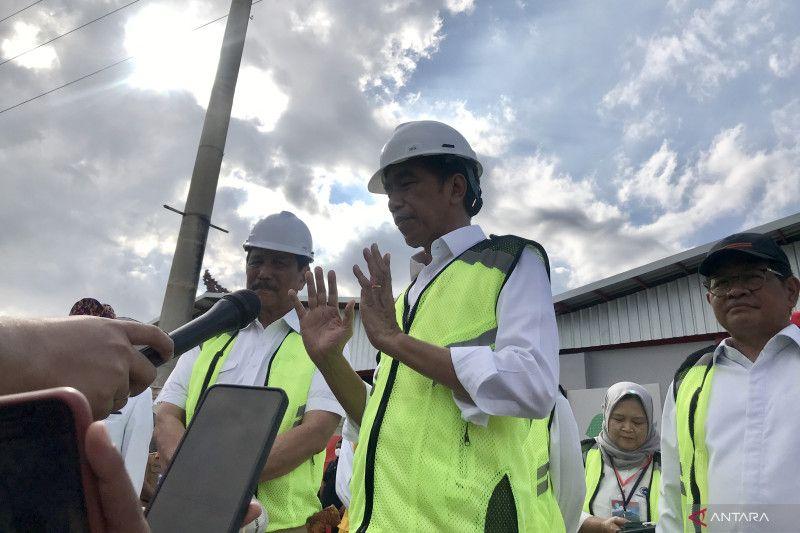 Jokowi Tunjuk Menko PMK Muhadjir Effendy sebagai Plt Menpora RI