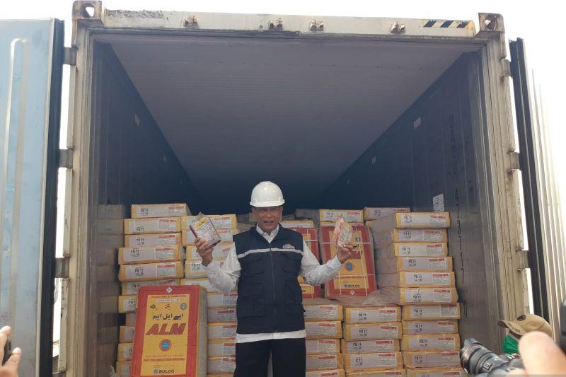 Buwas Sebut Bulog Impor 18 Ribu Ton Daging Kerbau Beku dari India