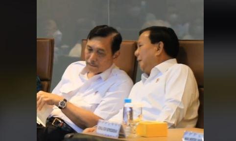 Kala Duo TNI yang Jadi Menteri Jokowi Bersenda Gurau