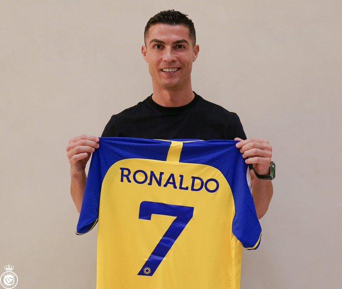 Cristiano Ronaldo Tutup Pintu untuk Balik ke Klub Eropa
