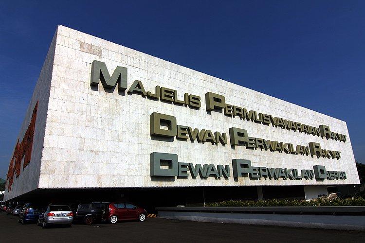 Wakil Ketua MPR RI Ajak Umat Muslim Indonesia Lanjutkan Spiritual Idul Adha Demi Persatuan di Tahun Politik