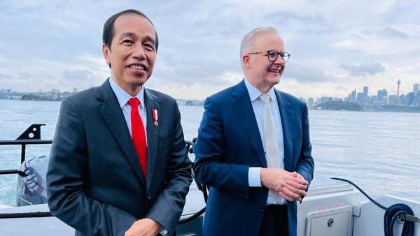 Bersama PM Australia Jokowi Menikmati Pemandangan Sydney