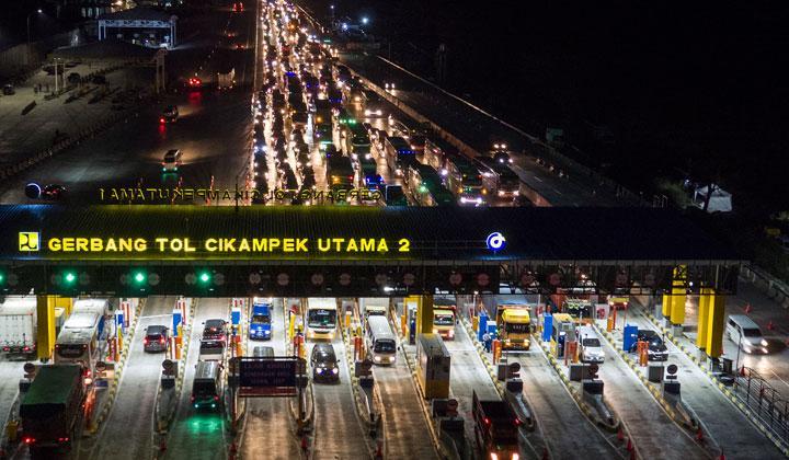 Pemudik Membludak, Jasa Marga Buka 20 Gardu Tol Cikampek Utama
