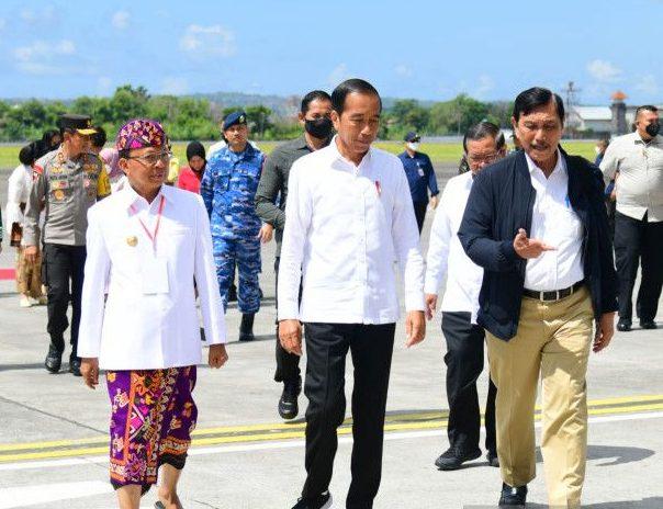 Jadi Ketua Percepatan Investasi IKN, Ini Daftar Jabatan yang Diemban Luhut: Real Jokowi's Man