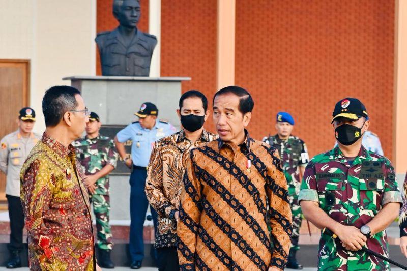 Jokowi Bertolak ke Singapura Hadiri Pertemuan Leaders' Retreat