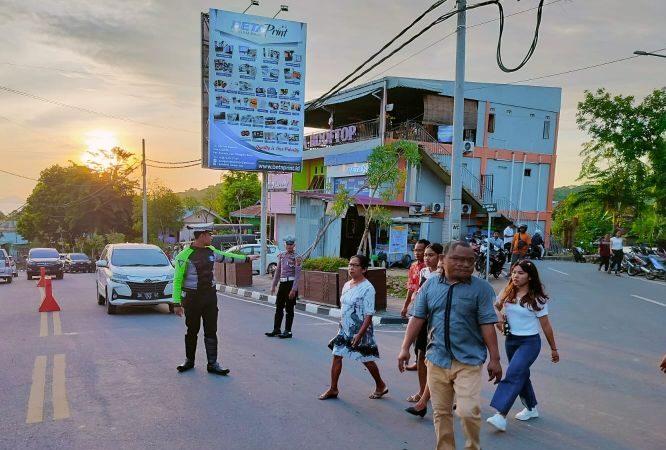 Polres Manggarai Barat Kerahkan 200 Personel Jaga Gereja Selama Perayaan Paskah