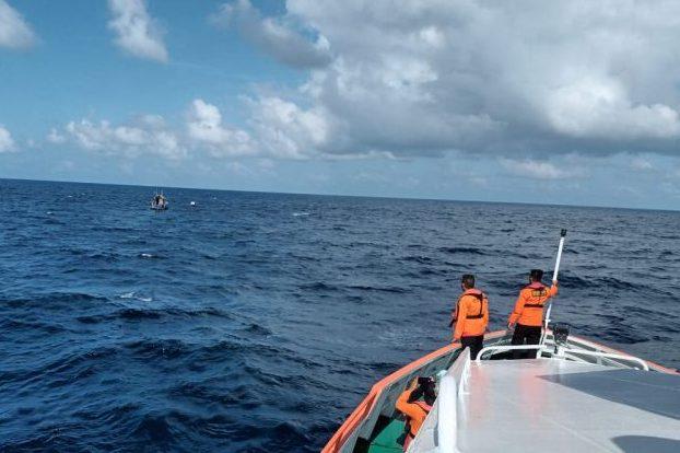 Basarnas Pasaman Barat Masih Cari Nelayan yang Hilang Usai Kapal Karam Dihantam Ombak Besar