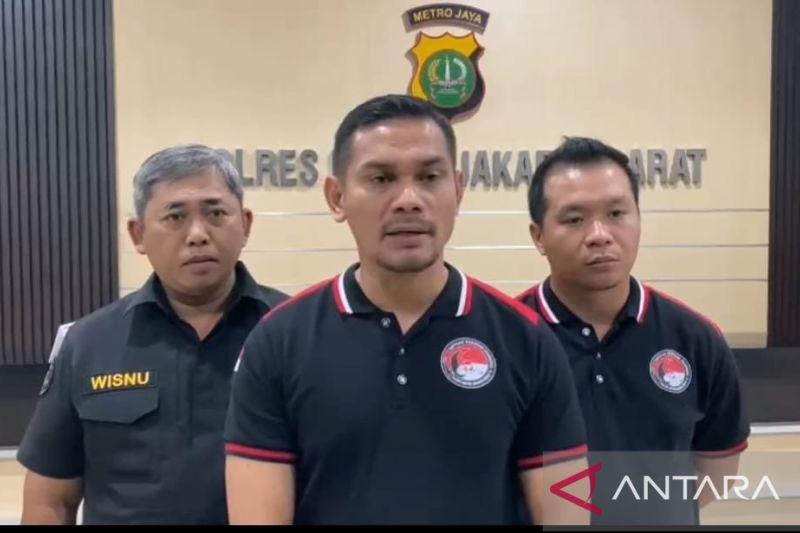 Polres Jakbar Gerebek Gudang Penyimpanan Jutaan Pil Tramadol di Kedoya