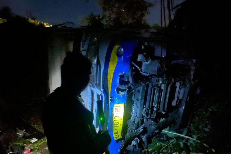 Balita Tewas Akibat Kecelakaan Mobil Microbus di Pasaman Barat