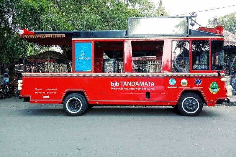 8 Bus Bandros Kawal Arak-arakan Kontingen Indonesia SEA Games