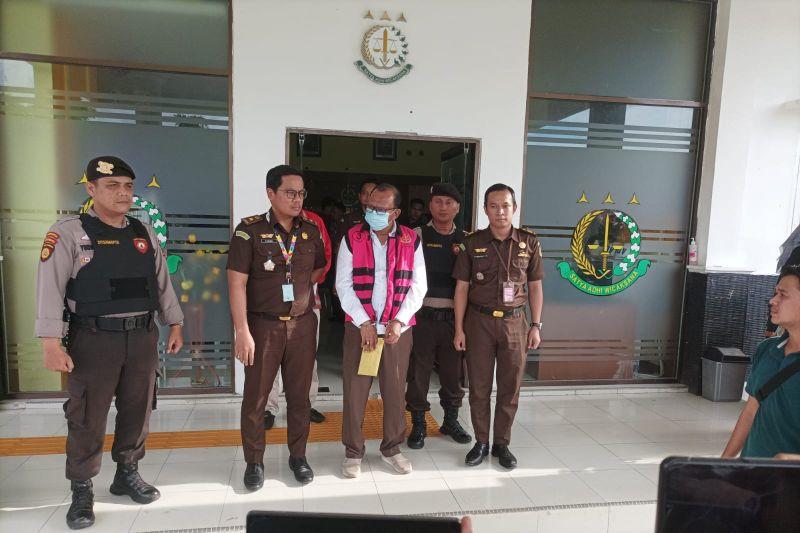 Diduga Pungli Turnamen Sepak Bola, Kejaksaan Tahan Kepala Satpol PP Siak