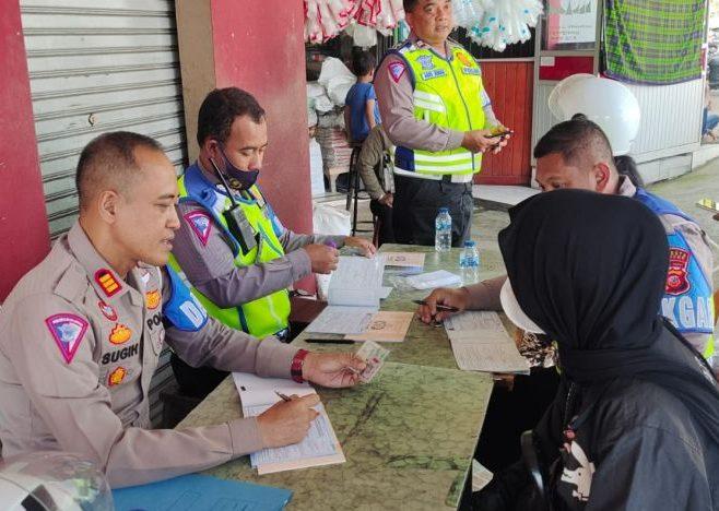 Hari Pertama Tilang Manual, Polresta Bandung Langsung Tindak 45 Pelanggaran