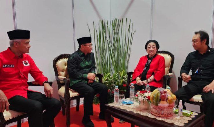 Ganjar Langsung Temui Megawati Usai Tiba di Acara Bulan Bung Karno
