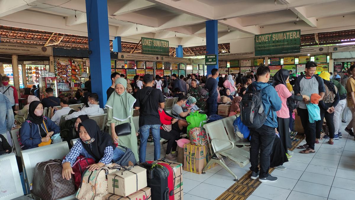 Hingga H-4 Lebaran, Terminal Kampung Rambutan Berangkatkan 7.634 Pemudik