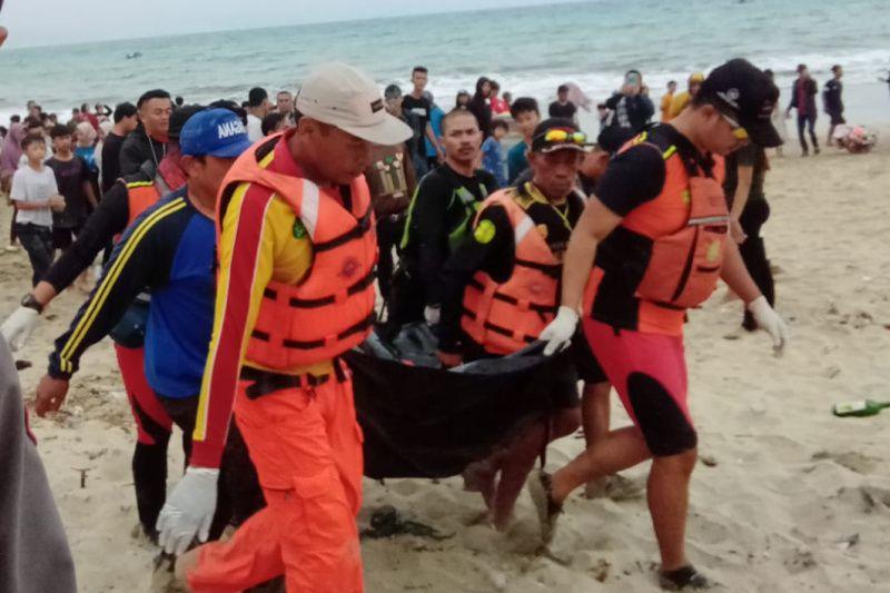 2 Wisatawan Terseret Ombak Pantai Santolo Garut Ditemukan Tewas
