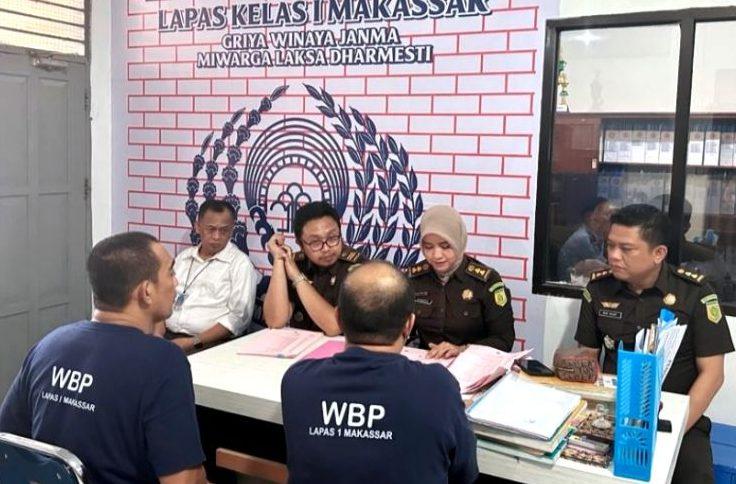 Kejati Sulsel Limpahkan Berkas Perkara 2 Tersangka PDAM Makassar ke JPU