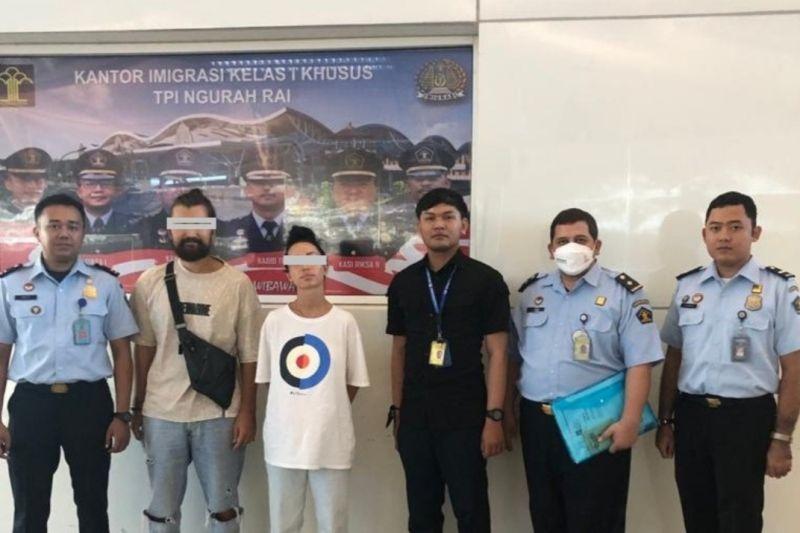 Pasutri WNA Rusia Langgar Etika di Pura Pangubengan Besakih Dideportasi