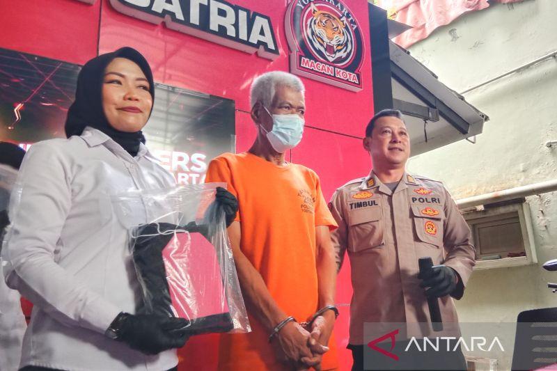 Perlihatkan Alat Kelamin di Alun-alun Jogja, Kakek Penjaga Toilet Ini Ditangkap Polisi