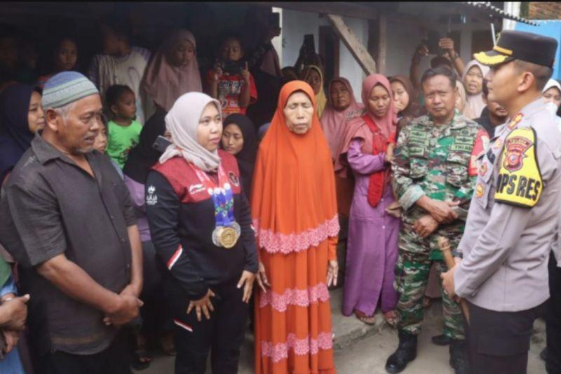 Kapolres Karawang Tawarkan ke Atlet SEA Games Peraih Emas Ikut Tes Polisi