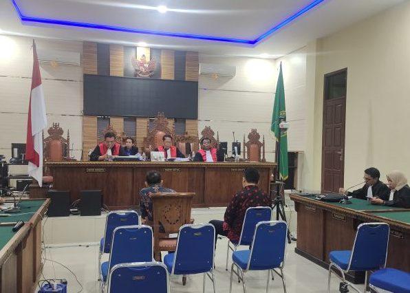 Hakim Vonis 2 Terdakwa Kasus Suap Unila 4 Tahun 6 Bulan Penjara