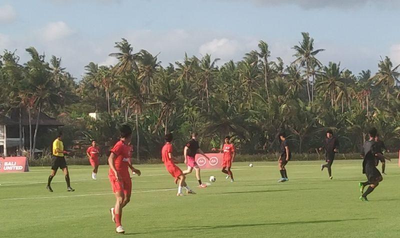 Pelatih Bali United Bidik 3 Poin Saat Jamu Madura United FC