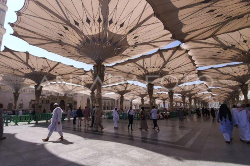 Kemenag Ingatkan Larangan Jemaah Haji Merokok di Masjid Nabawi