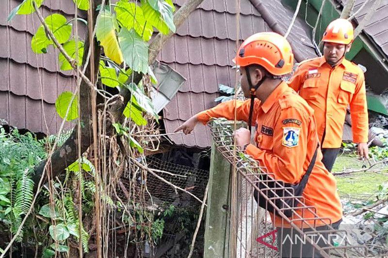 Wilayah Terdampak Banjir Jadi 18 RT, Ketinggian Air hingga 1,2 Meter