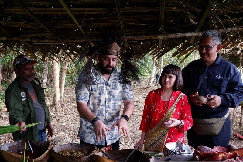 Qatar Lirik Potensi Sagu Papua saat Kunjungan Kuliner ke 3 Daerah di Indonesia
