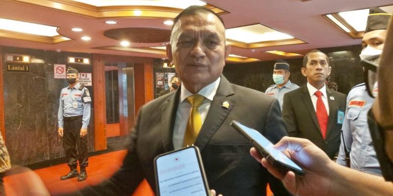 Bantah Isu Perpecahan, Sekjen Golkar Pastikan Tetap Solid