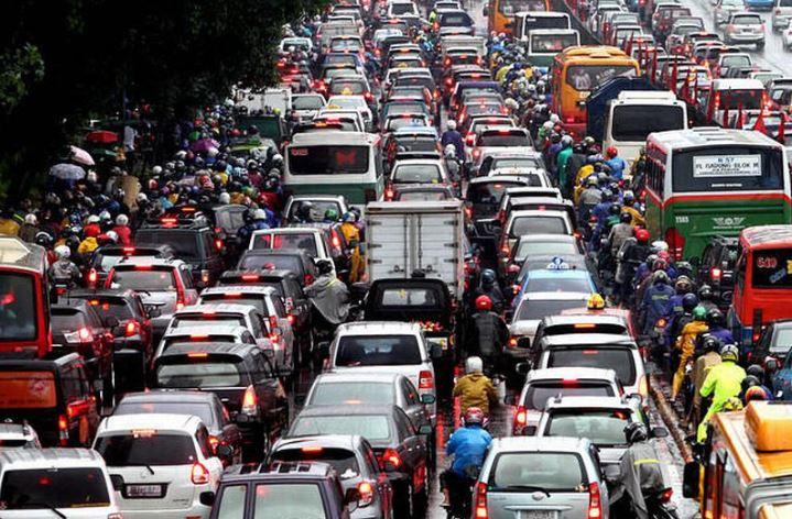 Hindari Macet, Wakil Ketua DPRD DKI Desak Pemprov Atur Jam Pulang Kerja