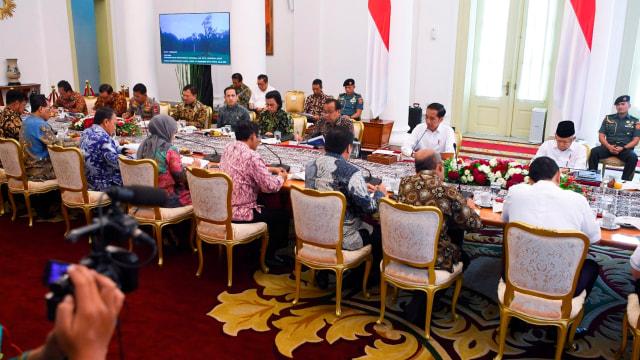 Maju Jadi Caleg atau Capres, Pejabat Publik Disarankan Mundur